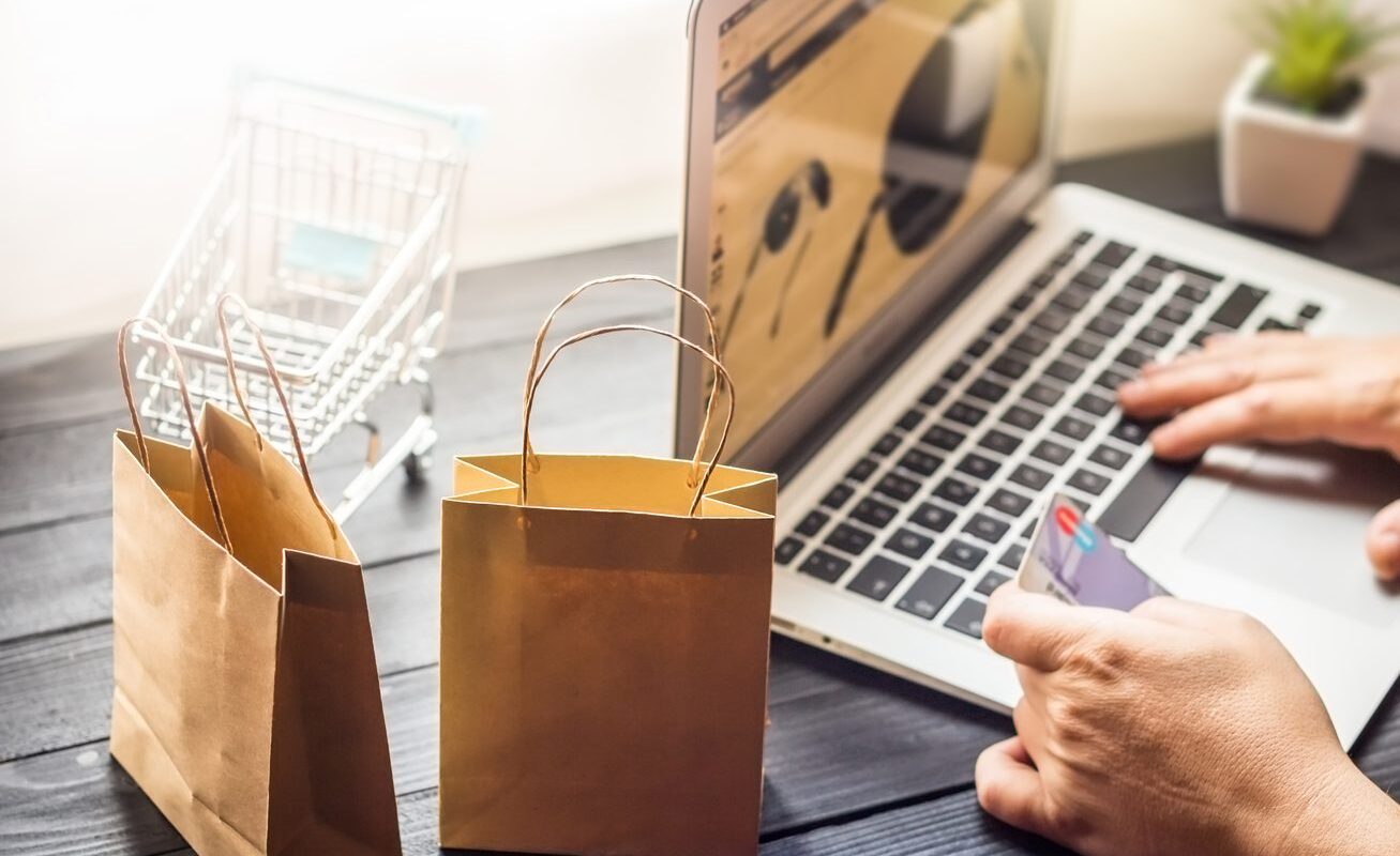 Assistenza clienti per ecommerce: canali e organizzazione